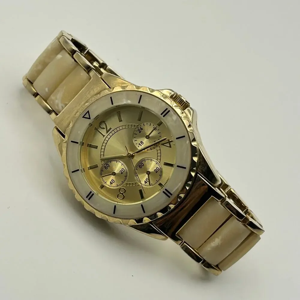 Women’s Gold Tone Chronograph Style Dial Watch Working New Battery